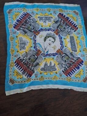 Vintage Queen Elizabeth Commemorative Souvenir Scarf - Blue & Yellow.read